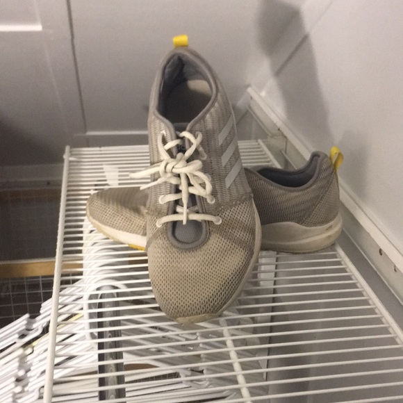 Adidas Lifestyle Shoe - Picture 4 of 4